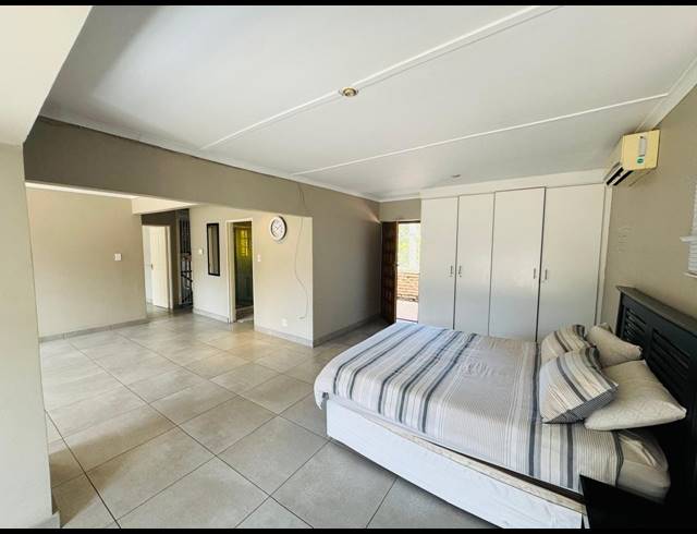 4 BEDROOM HOUSE FOR SALE IN VANDERBIJLPARK SW 5